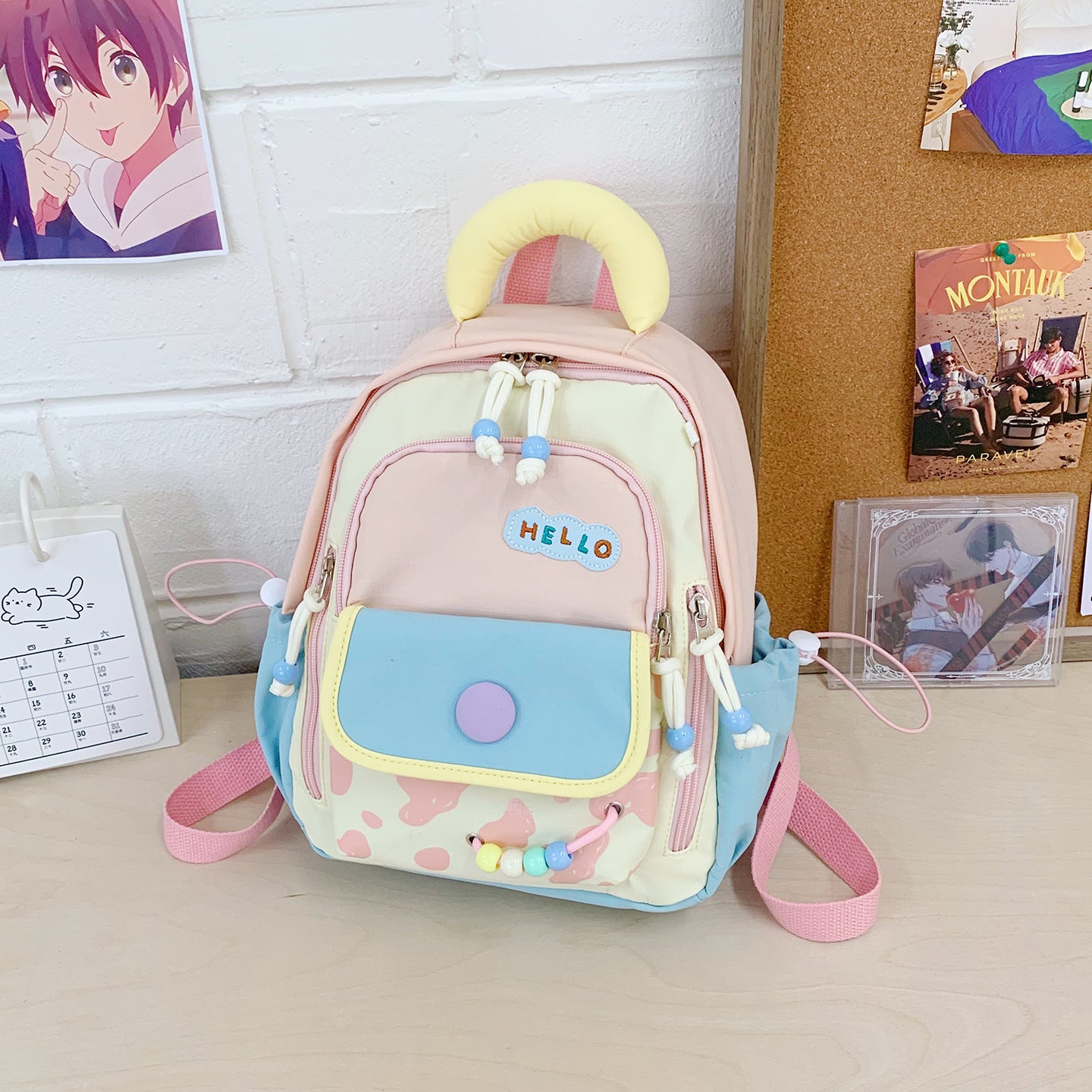 Freizeit-Rucksack mit Bunten Applikationen und Kreativem Design Brehn