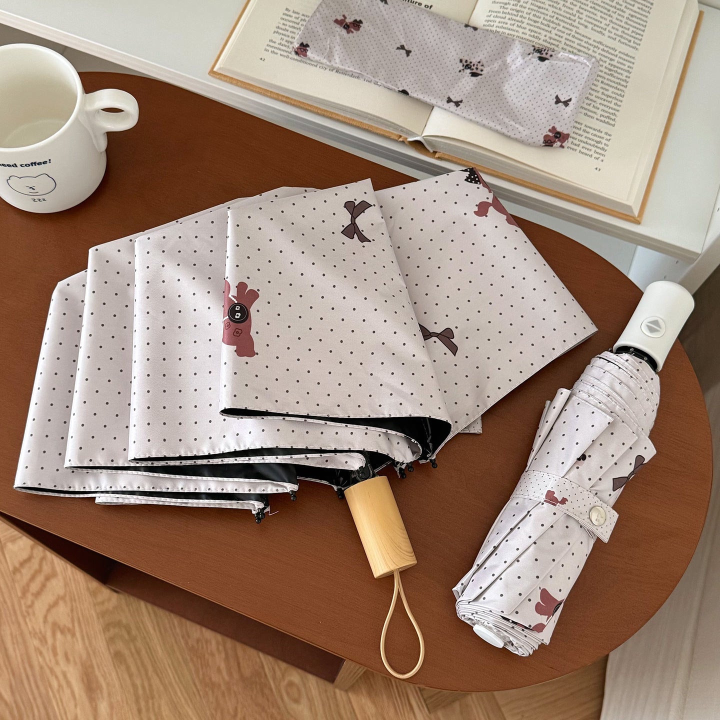 Damen Faltbarer Regenschirm mit verspieltem Design Brehn
