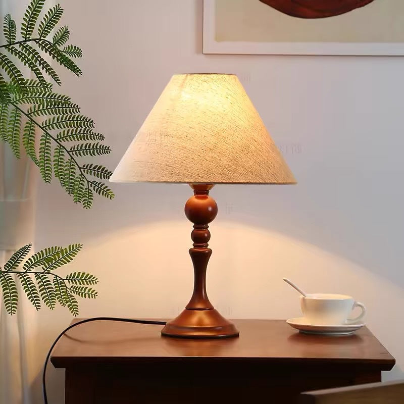 Elegante Nachttischlampe