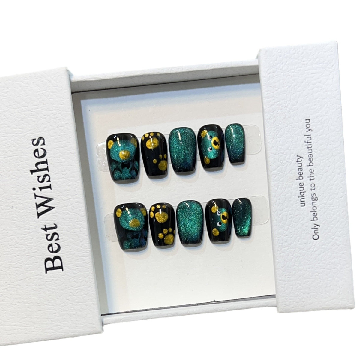Künstlerisches Press-On-Nagelset mit verspielten Blumen- und Glitzerakzenten Brehn