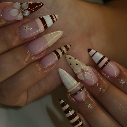 Premium Dekorative Press-On Nagelset