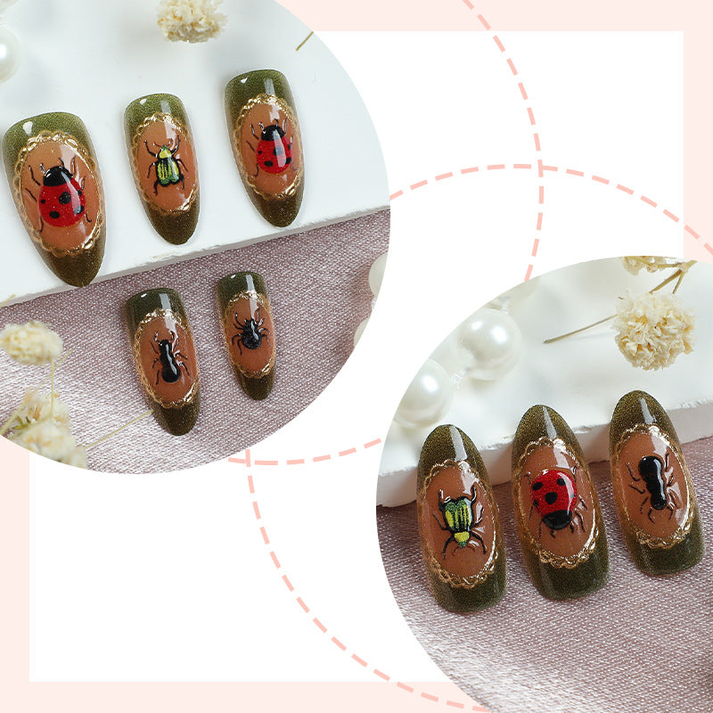 Künstlerisches Insekten-Themen Presse-On-Nail-Set Brehn