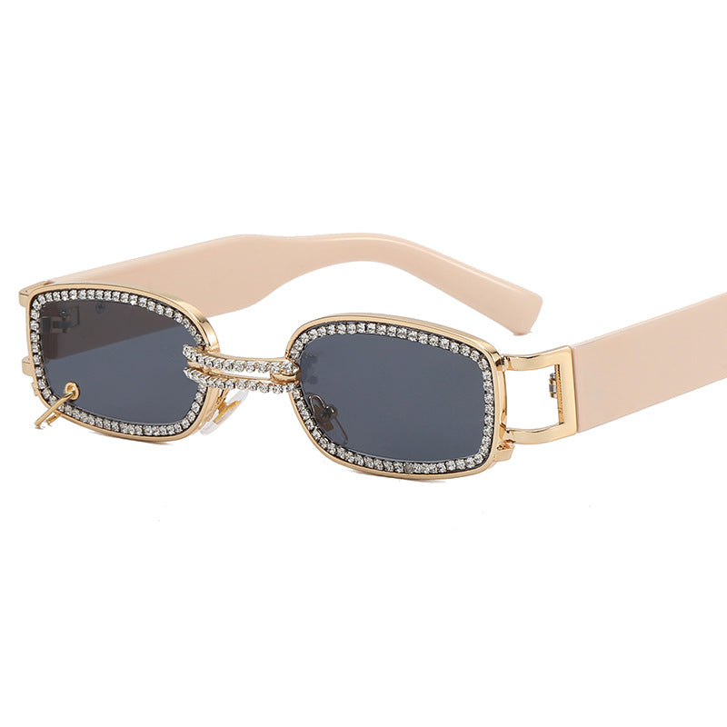 Damen modische Sonnenbrille mit funkelndem Kristallrahmen Brehn