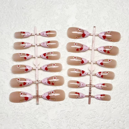 Dekorative Nagelkunst
