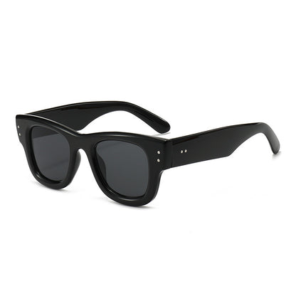 Retro-inspirierte auffällige Rahmen-Sonnenbrille Brehn