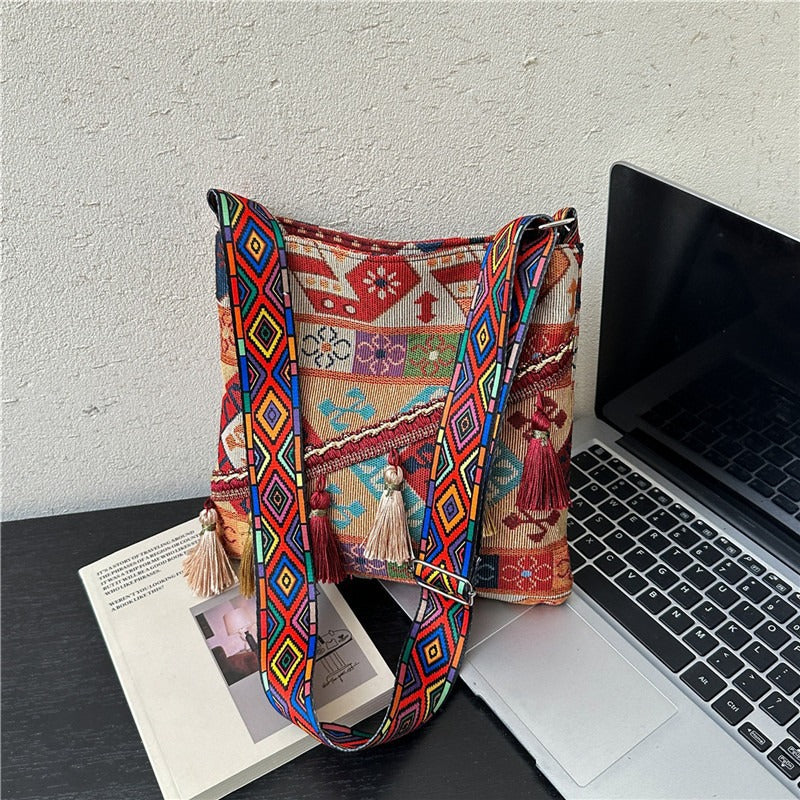 WoBohemian Stil Bestickte Schultertasche Brehn