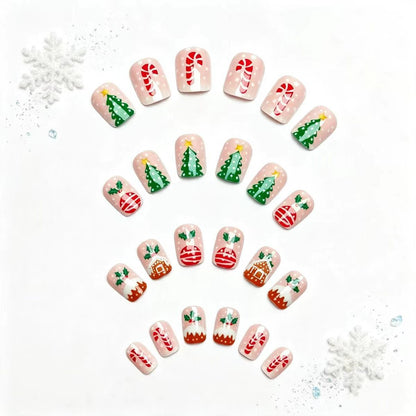 Kunstnägel mit Festlichem Weihnachtsdesign Brehn