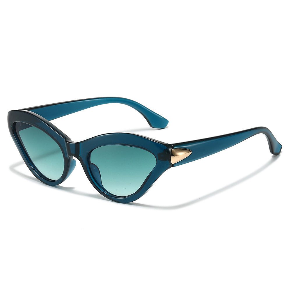 Vintage Cat-Eye Sonnenbrille mit luxuriösen Details Brehn