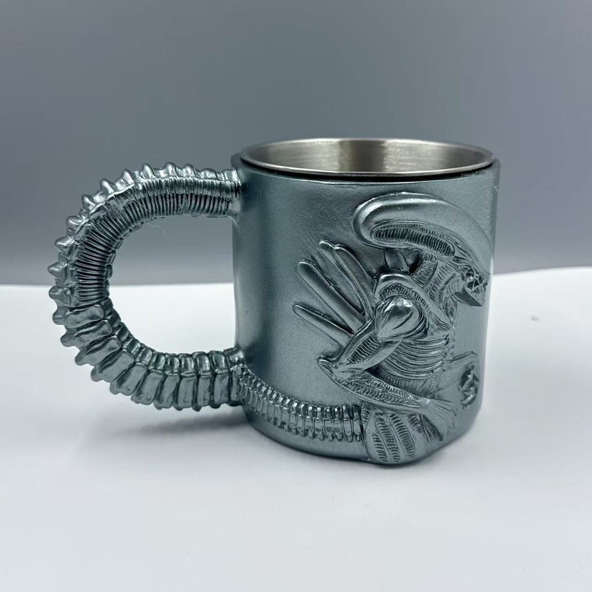 Alien-Themen Becher Brehn