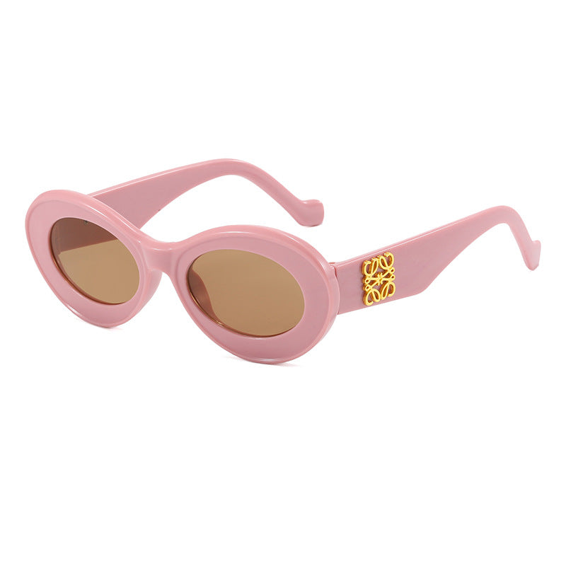 Damen modische Sonnenbrille mit ovalem Rahmen und goldenen Applikationen Brehn