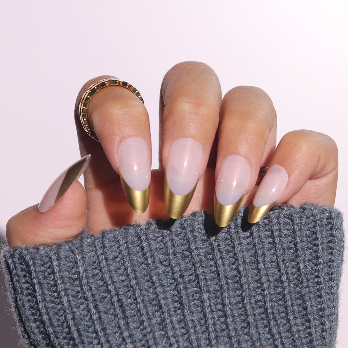 Elegante Metallic-Spitzen Stiletto Press-On Nägel Brehn