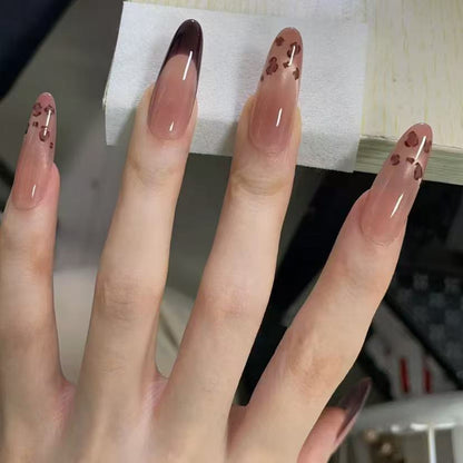 Künstlerische Ombre Nagelkunst Extensions