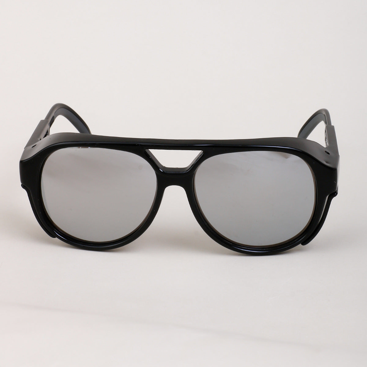 Damen oversized Sonnenbrille im geometrischen Design mit robustem Rahmen und polarisierten Gläsern Brehn