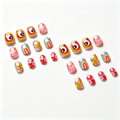 Lebhaftes Künstlerisches Nageldesign