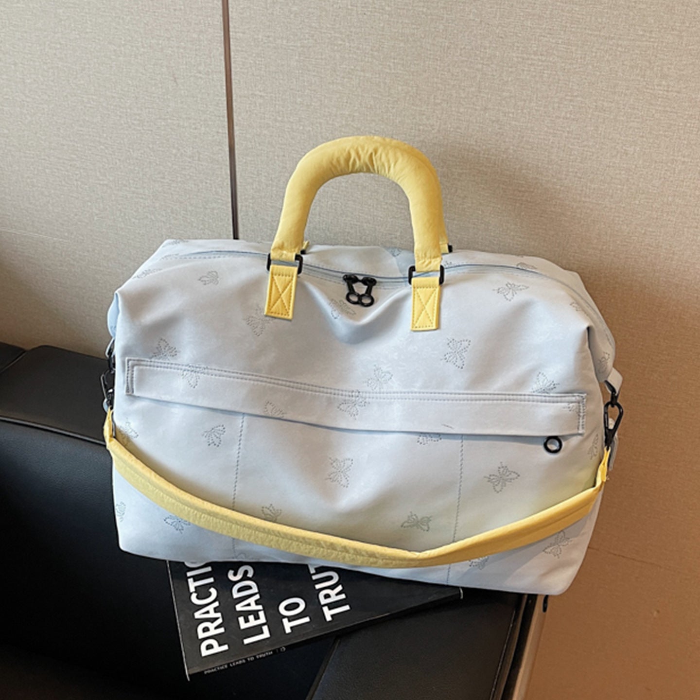 Freizeit- und Reisetasche mit Vielseitigem Fächerdesign Brehn