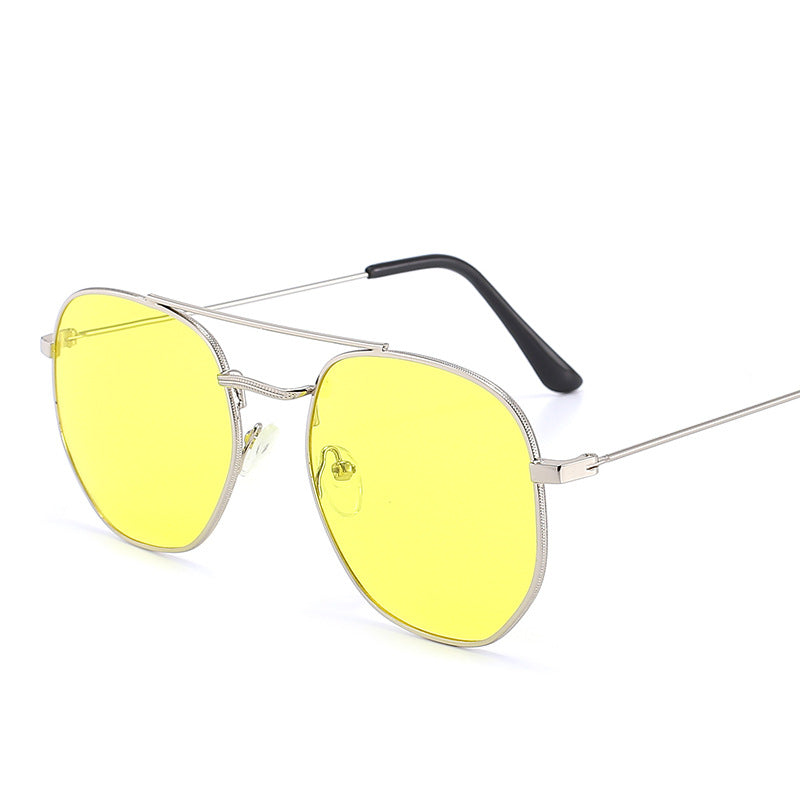 Damen Sonnenbrille mit ovalem Rahmen und schützendem Verlaufsglas Brehn