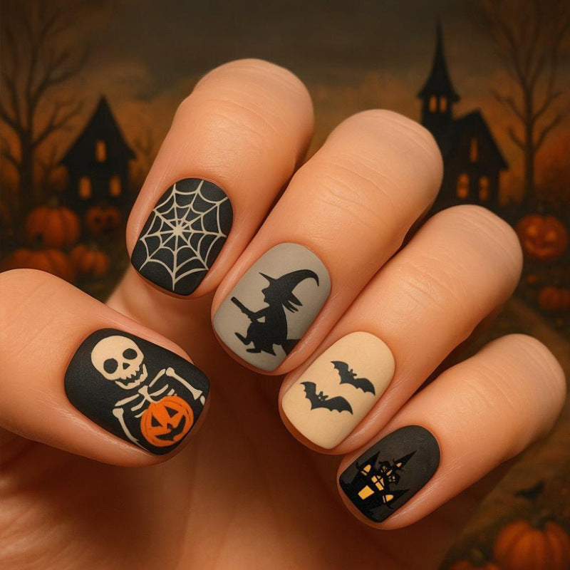 Halloween Kunstnagelset mit kreativen Gruselmotiven Brehn