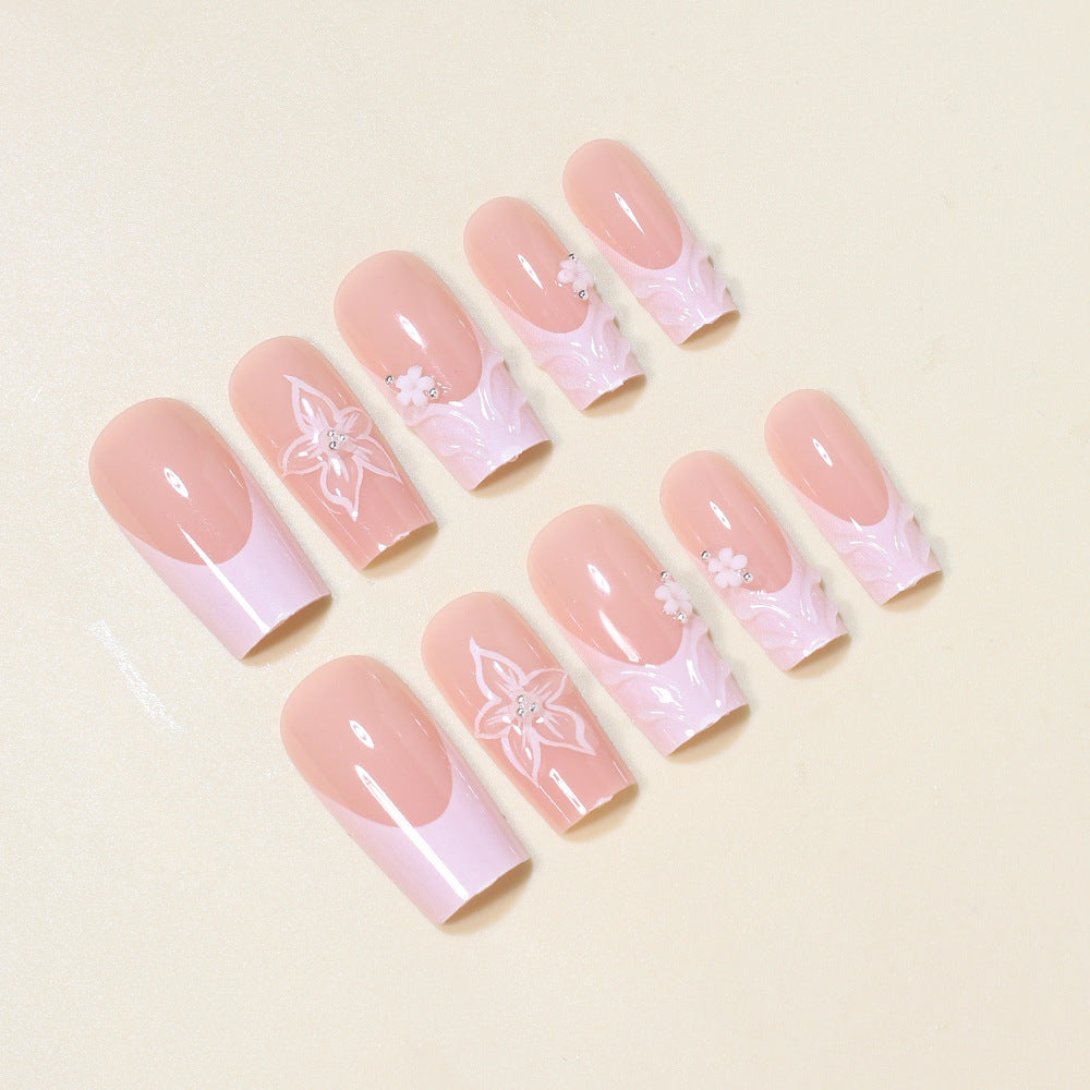 Elegante Florale Press-On Nagelkunst Brehn