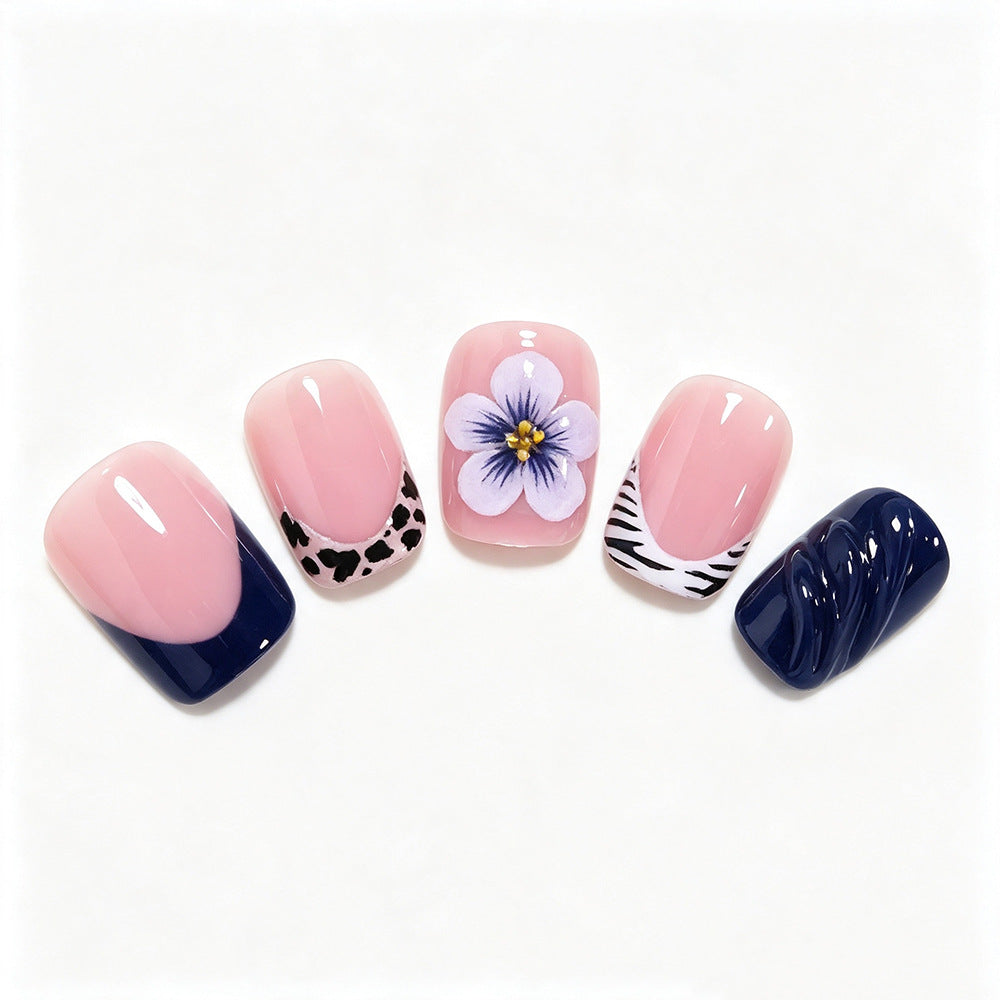 Blumenakzent-Nagelkunst-Set Brehn