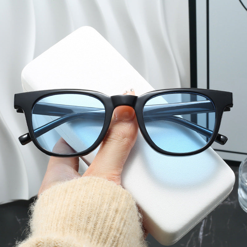 Damen modische Cat-Eye Sonnenbrille mit hochwertigem Kunststoffrahmen Brehn