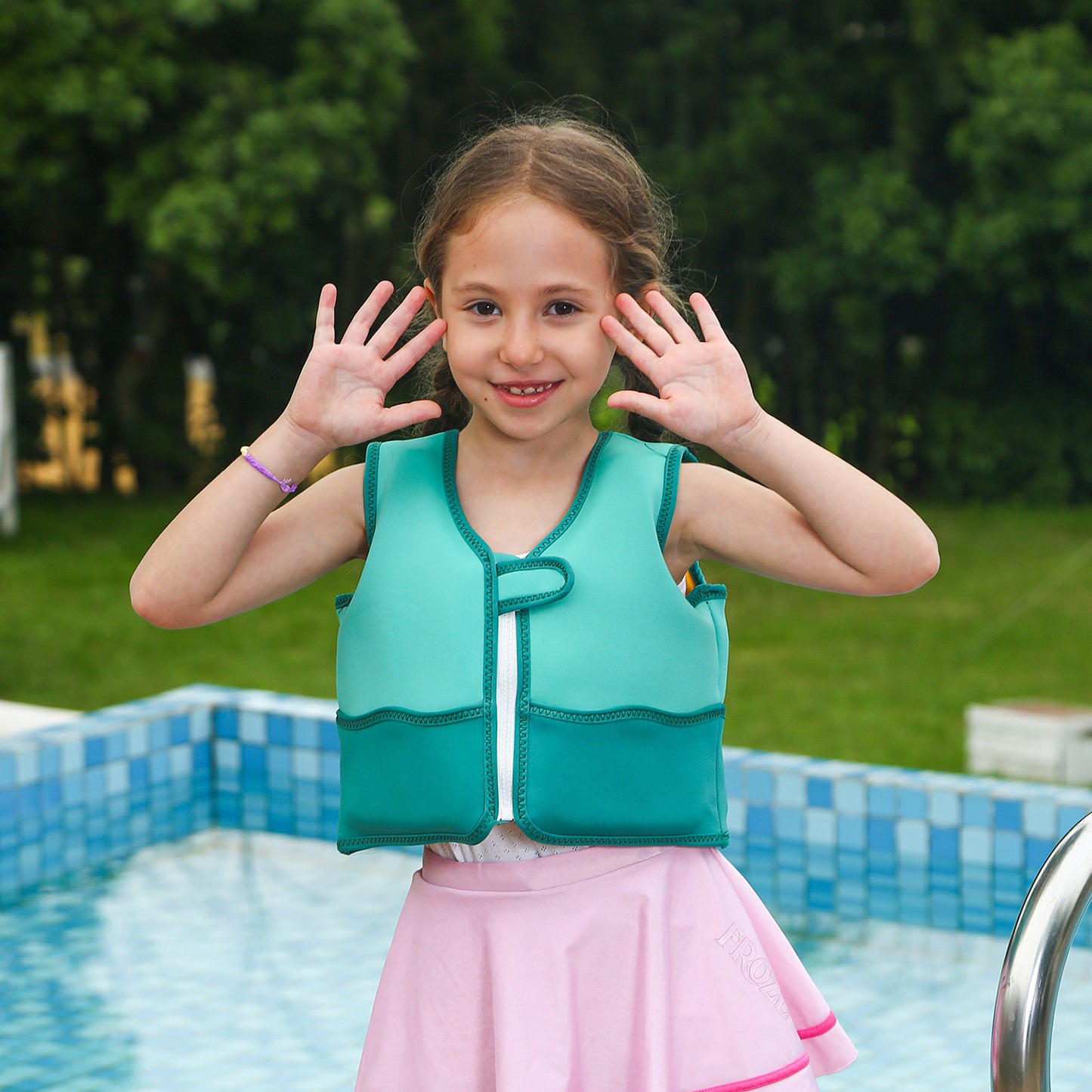 Damen Aufblasbare Schwimmhilfe mit farbigem Flamingo-Design Brehn