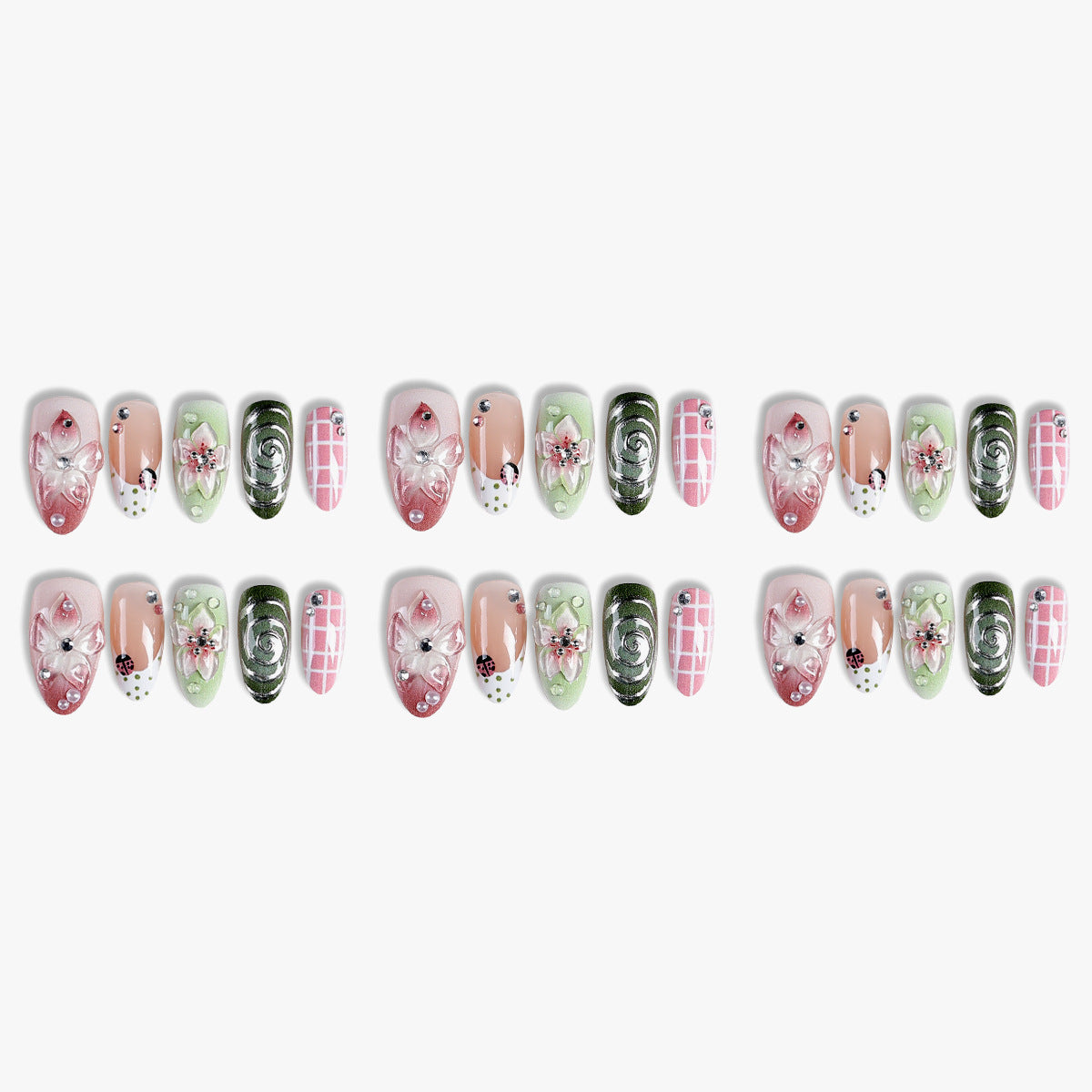 Kunstnagelset mit blumigen Akzenten und Glitzerdetails Brehn