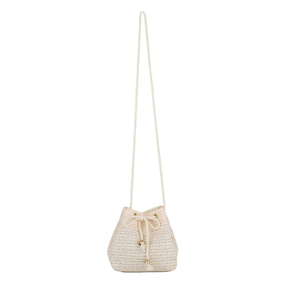 Bohemian-inspirierte gewebte Mini-Zugbandtasche Brehn