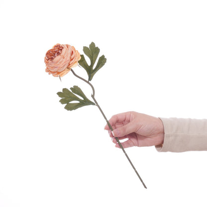 Realistischer Blumenstängel mit detaillierten Blütenblättern