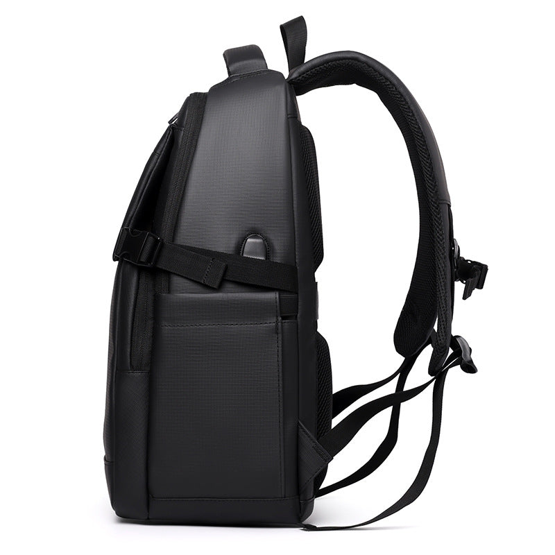 Technologisch verbesserter Alltags-Rucksack Brehn