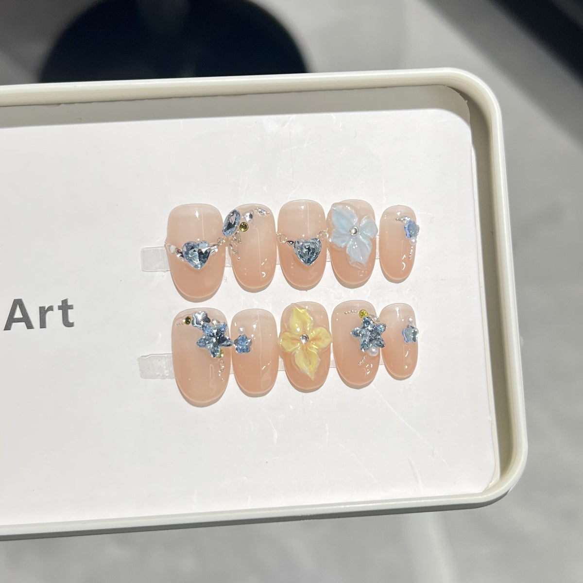 Künstlerische Blumendruck-Nagelspitzen Brehn