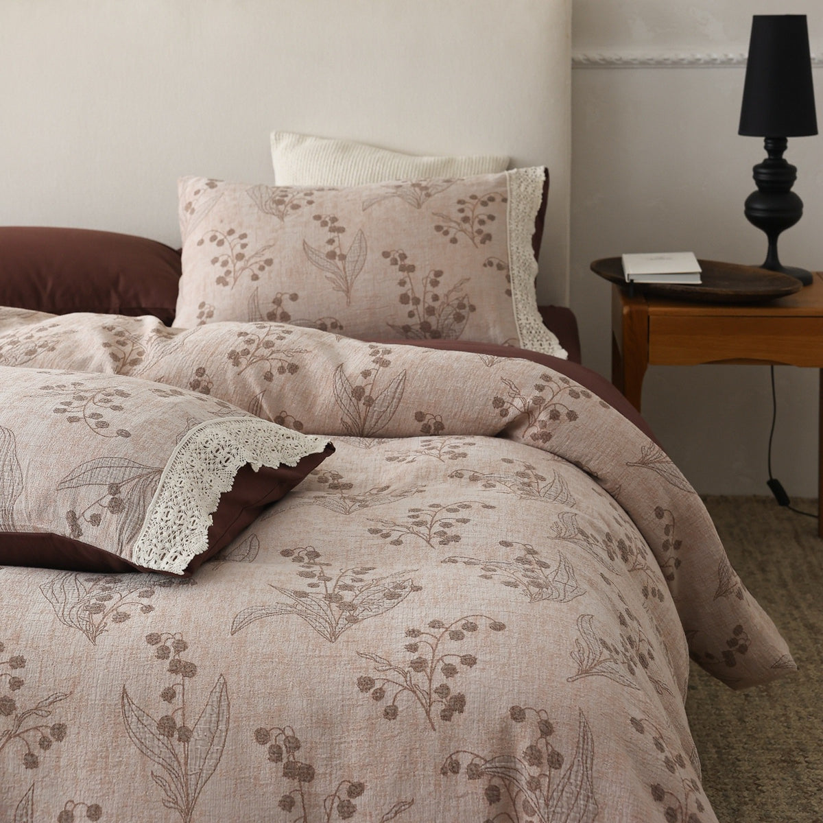 Florales Jacquard Bettbezug-Set mit Häkelspitzenbesatz