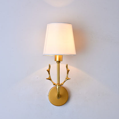 Geweih Wandleuchte