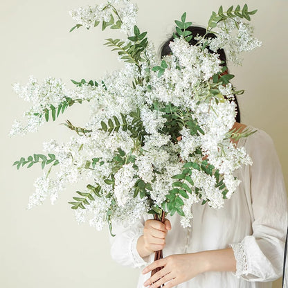 Lebensnahe Blumenast-Anordnung