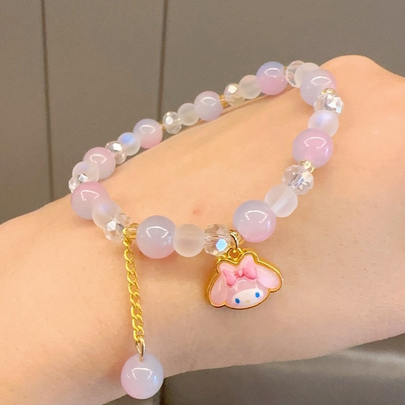 Verspieltes Armband mit Bunten Glasperlen und Anhänger Brehn
