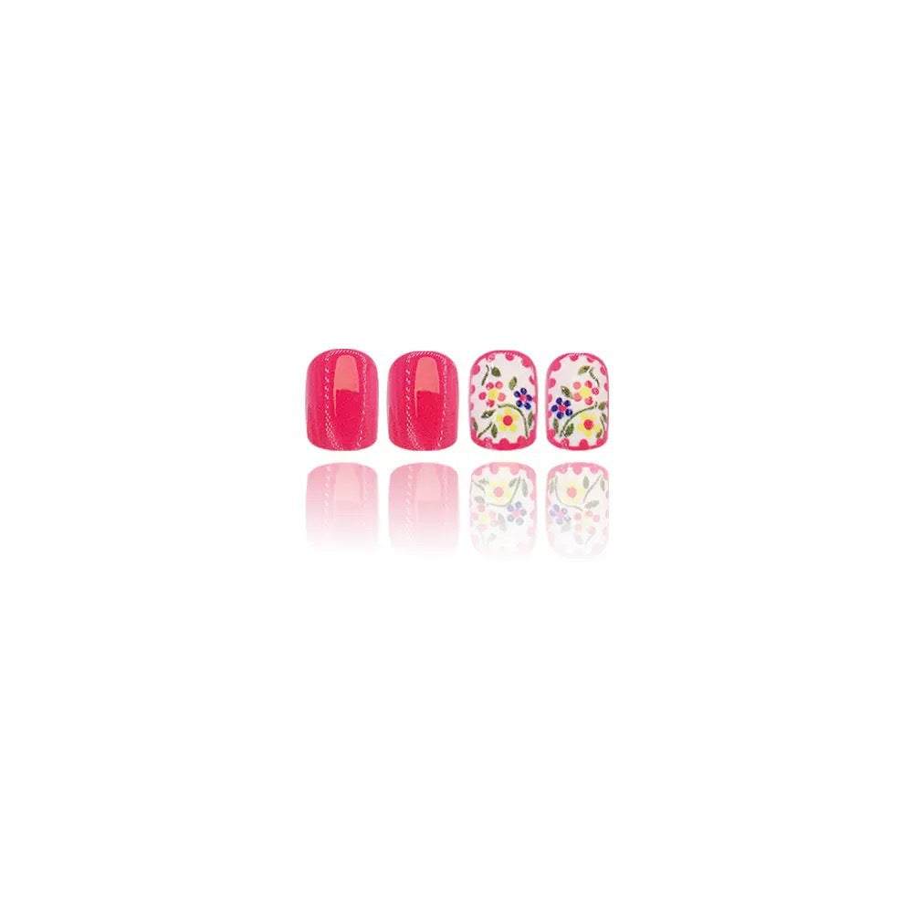 Handgemachtes Nageldesign Brehn