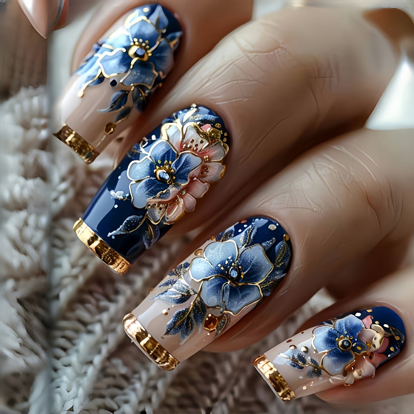 Kunstvolle 3D Nagelkunst Brehn