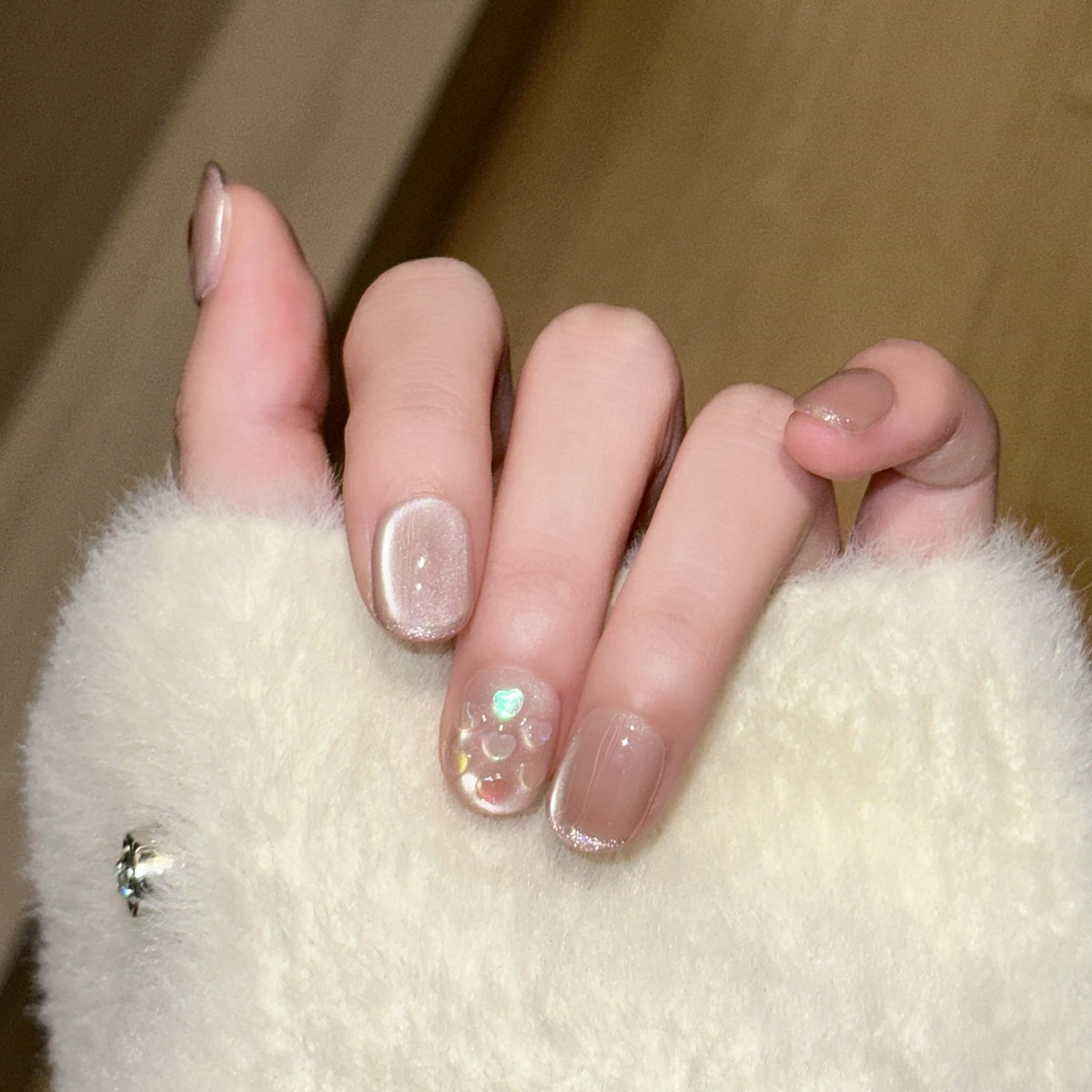 Heart-Accent Press-On Nail Set Brehn