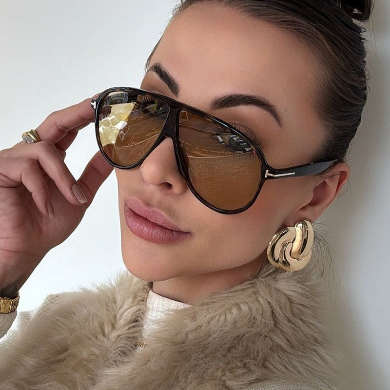 Damen modische Brille mit großem angesagtem Gestell Brehn