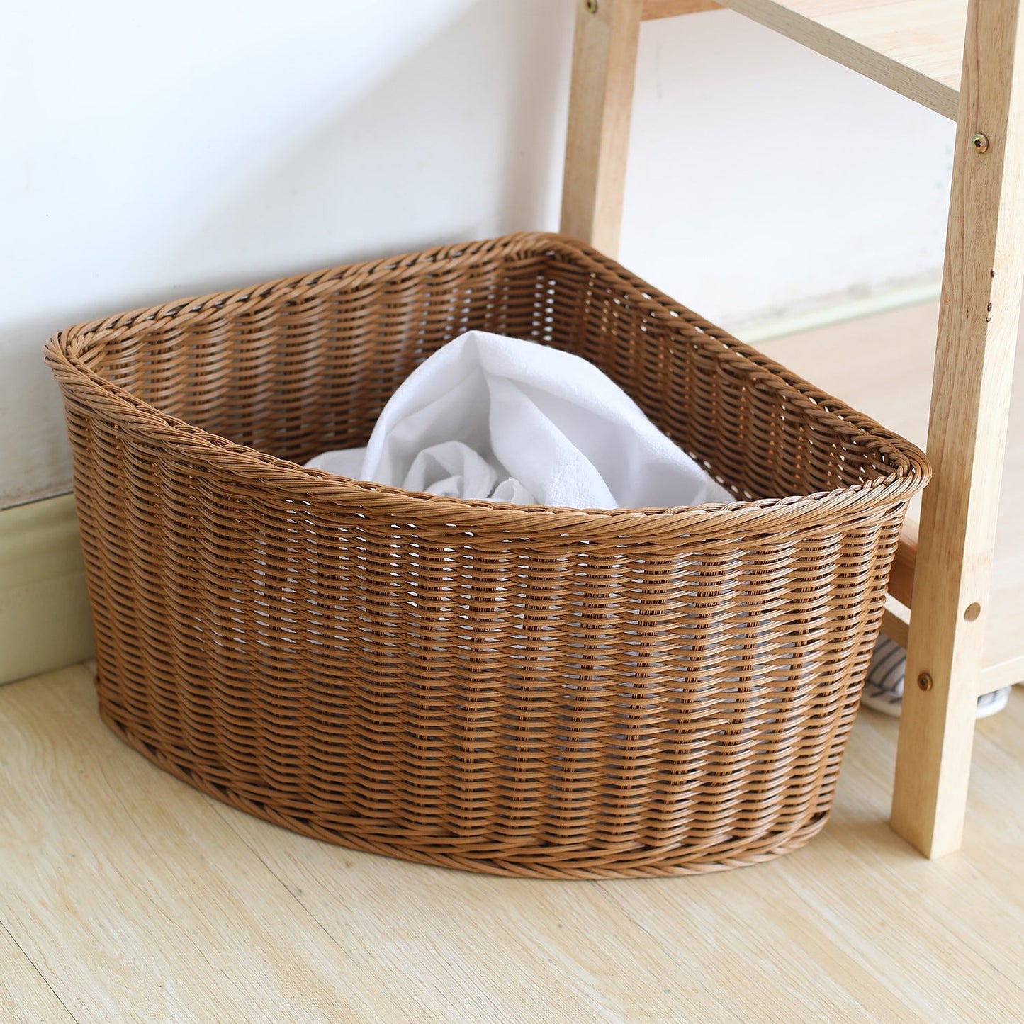Eck Woven Storage Basket Brehn