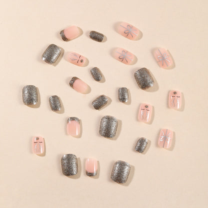 Festliches Urlaubs-Nagelkunstdesign Brehn