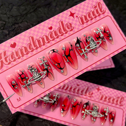 Kunstvolle Kunstnägel mit einzigartigen Designs und Glitzerakzenten Brehn
