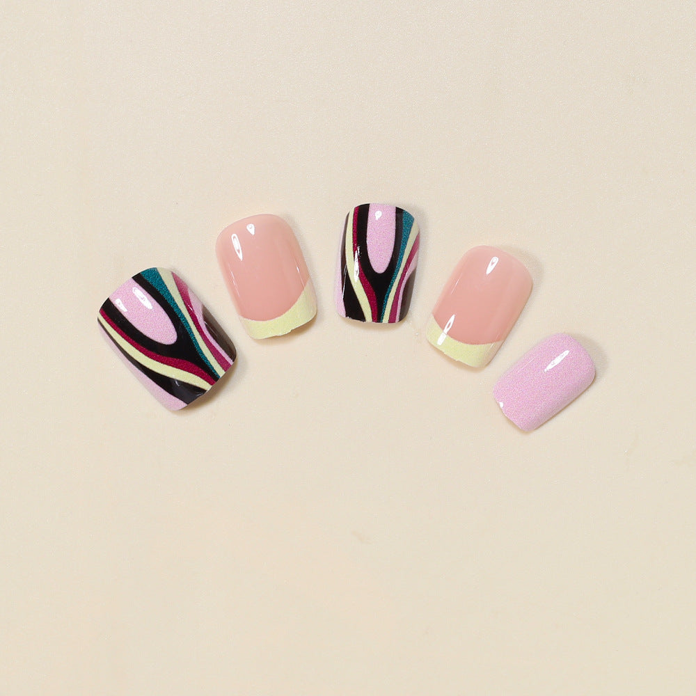 Künstlerisches französisches Nageldesign Brehn