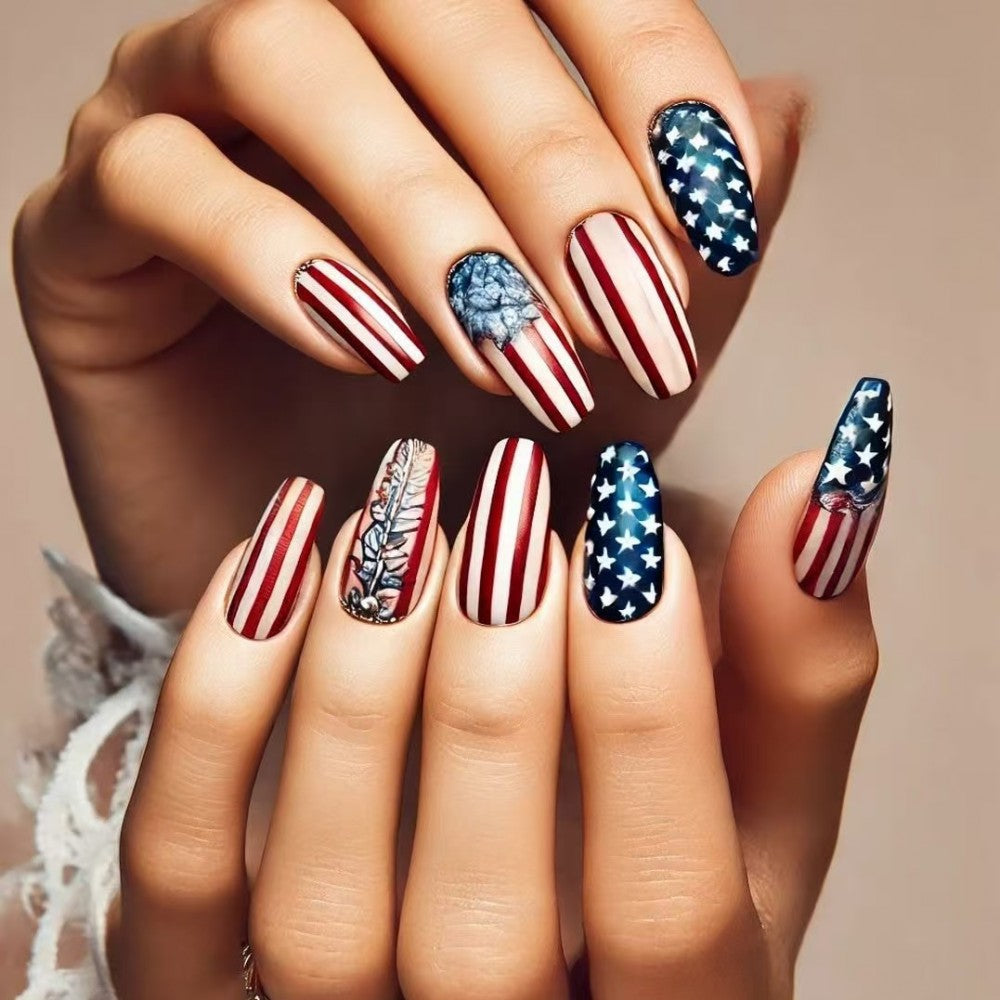 Kreative Kunstnägel mit patriotischem Design Brehn