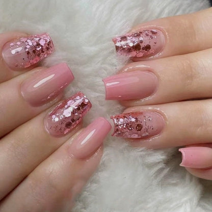 Glitzernde dekorative Nagelkunst-Verbesserungen Brehn