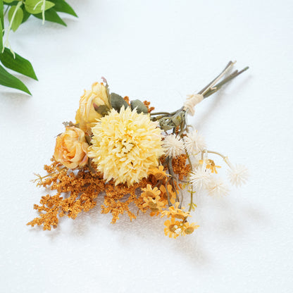 Trockenblumenstrauß Arrangement