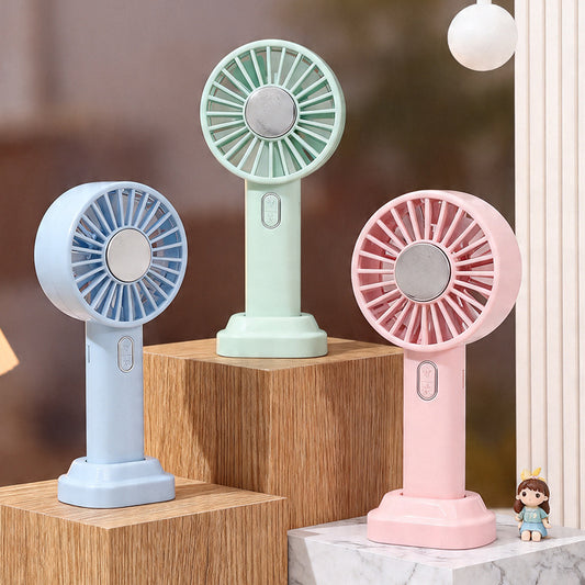 Damen tragbarer Kühlventilator mit Wassernebel Brehn