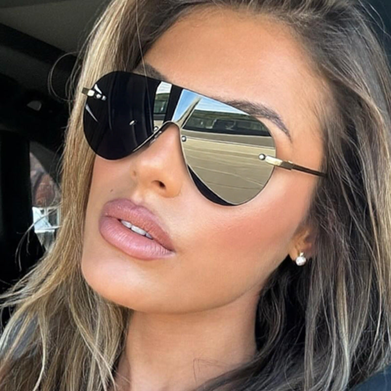 Damen Oversized Sonnenbrille im modernen Aviator-Stil Brehn
