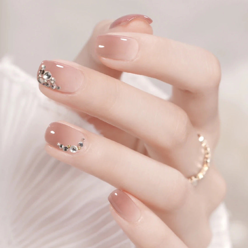 Elegante Strass-Design Press-On Nagelspitzen Brehn