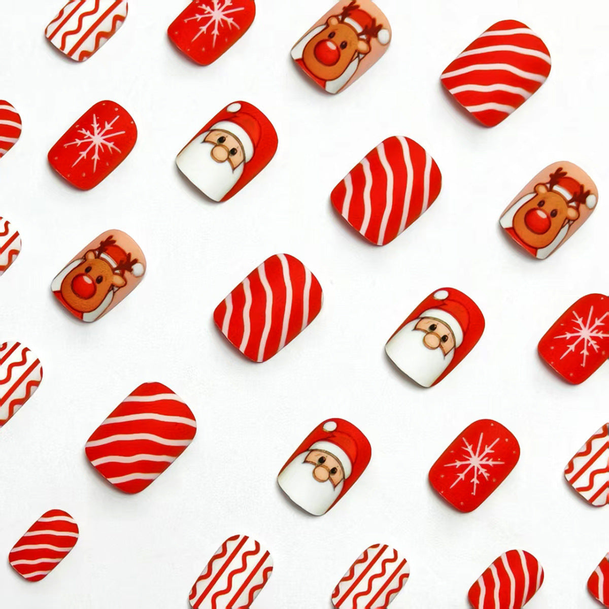 Kreative Weihnachtskunstnägel mit Festlichen Motiven Brehn