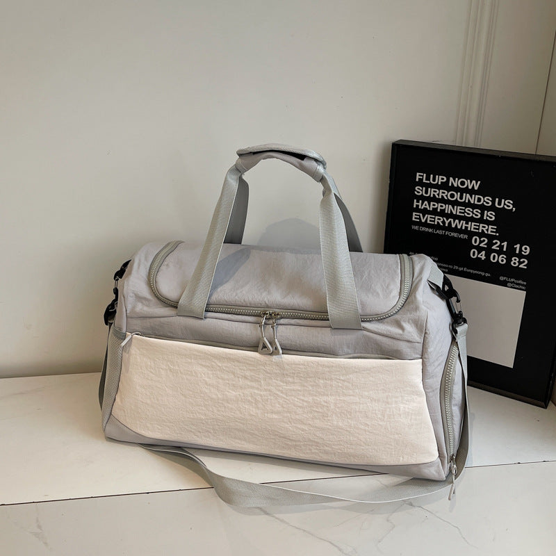 Sportliche Reisetasche mit Mehreren Fächer Brehn